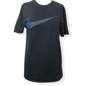 Nike short sleeve tee
